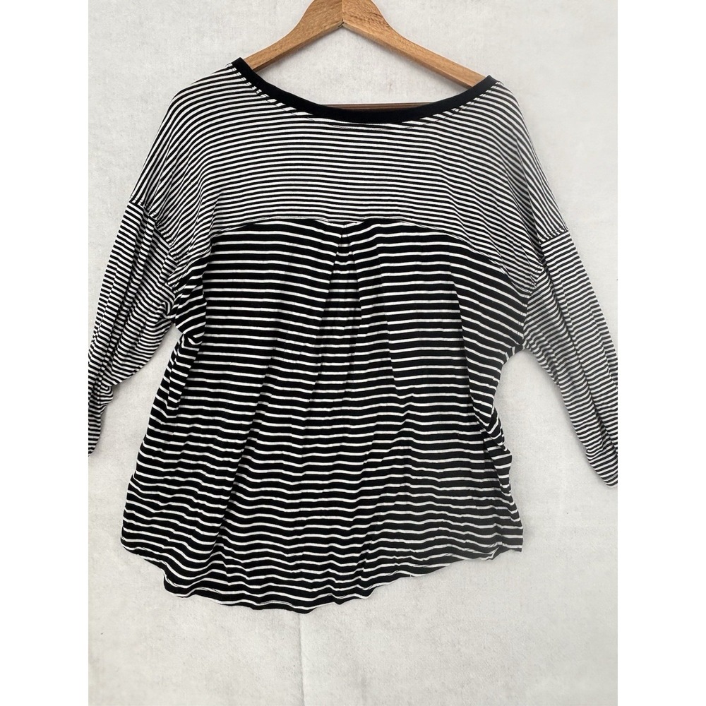 Calvin Klein Performance 1X Black & Wht Striped 3/4 Sleeves Activewear - Picture 7 of 9